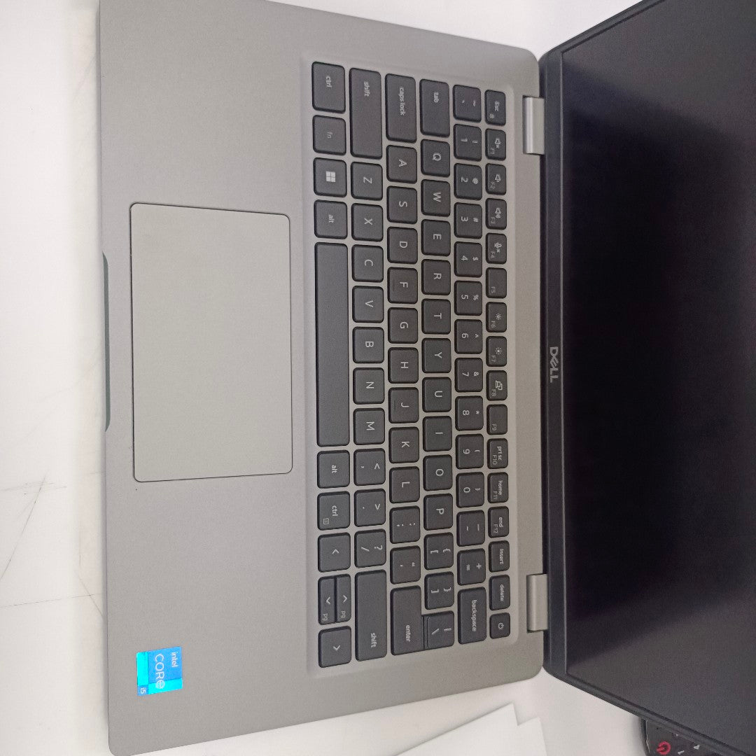 LAPTOP DELL LATITUDE 5430 (2022) 512 GB SSD 16 GB RAM (SEMINUEVO)
