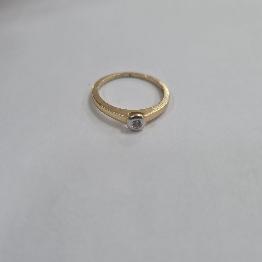 10024ANC00065B913 FRD6 SOLITARIO CON CIRCONIA REDONDA ORO 14K 2.4GRS (NUEVO)