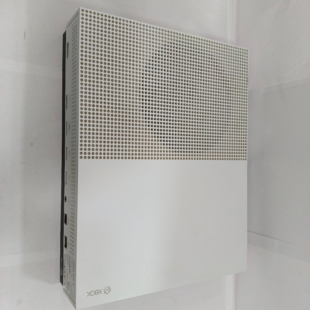 CONSOLA DE VIDEOJUEGO MICROSOFT XBOX ONE S 500 GB  (SEMINUEVO)