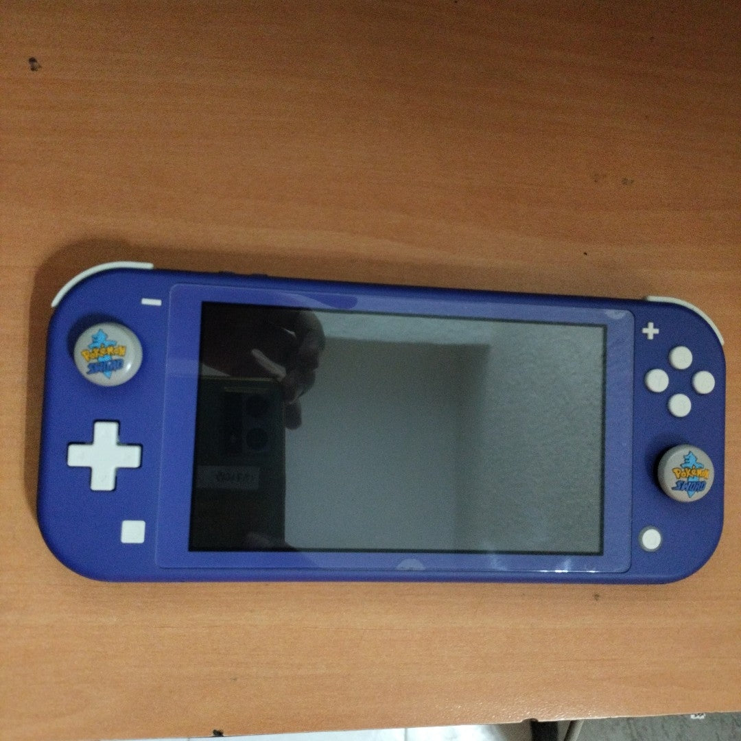 CONSOLA DE VIDEOJUEGO NINTENDO SWITCH LITE 32 GB (SEMINUEVO)