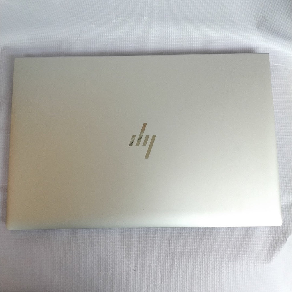 LAPTOP HP ELITEBOOK 840 G8 (2022) 512 GB SSD 16 GB RAM (SEMINUEVO)