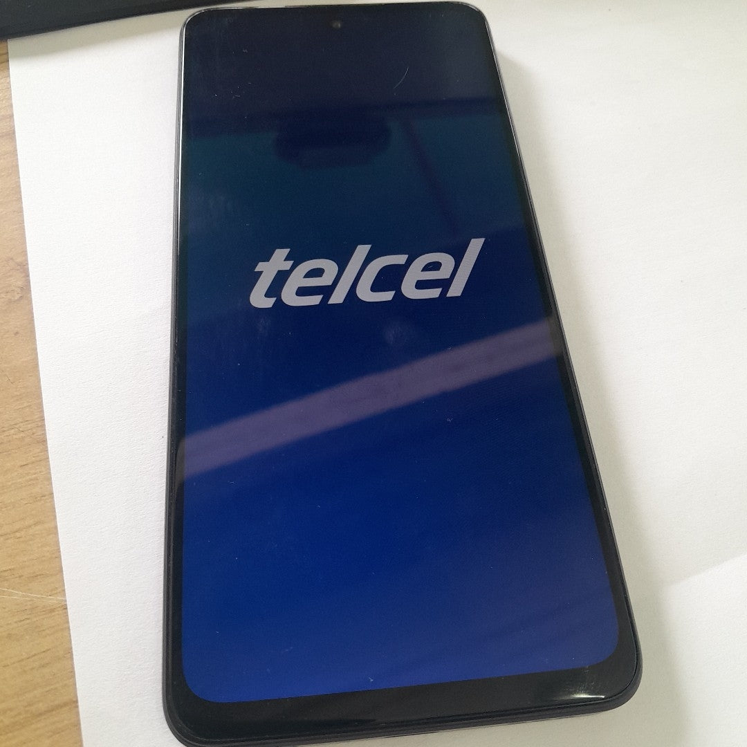 CELULAR OPPO  A40 CPH2669 (2024) 256 GB 4 GB RAM (SEMINUEVO)