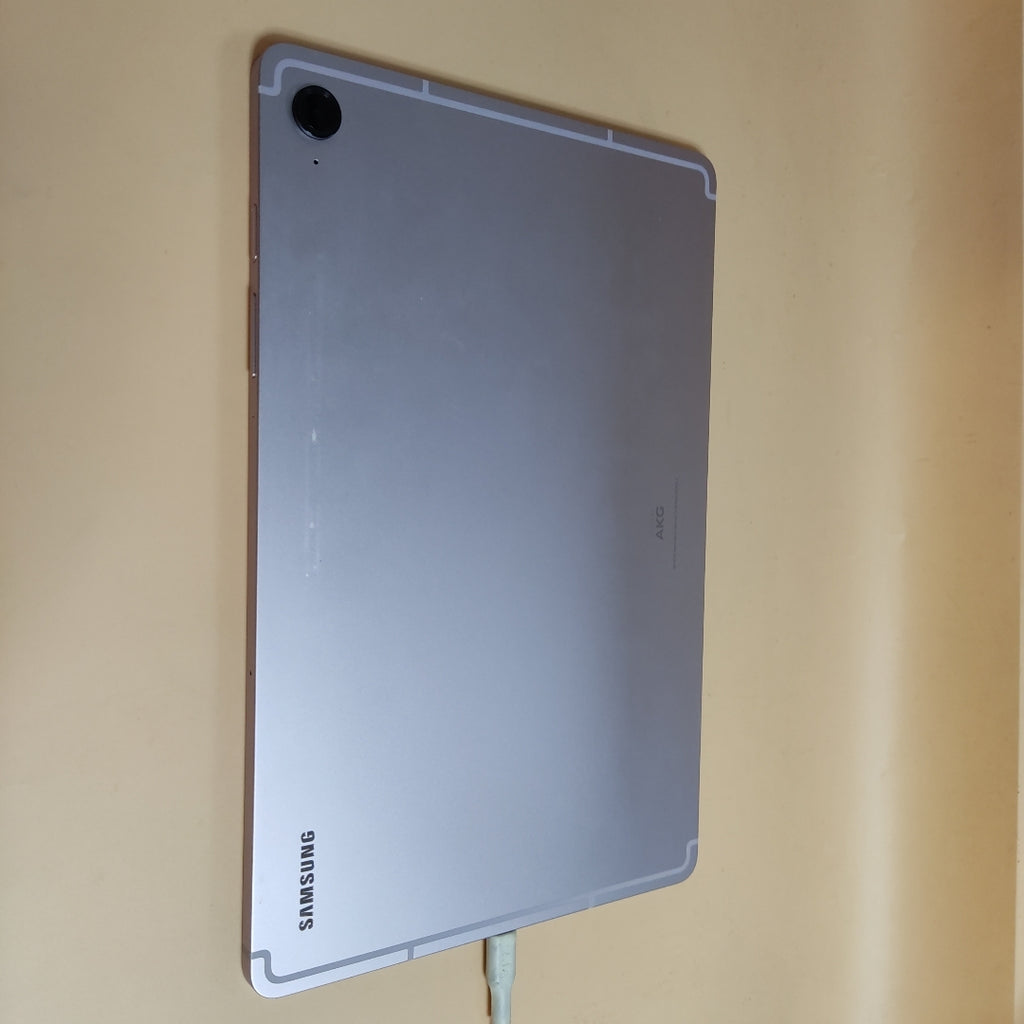 TABLETA SAMSUNG GALAXY TAB S9 FE SM-X510 (2023) 256 GB 8 GB RAM (SEMINUEVO)
