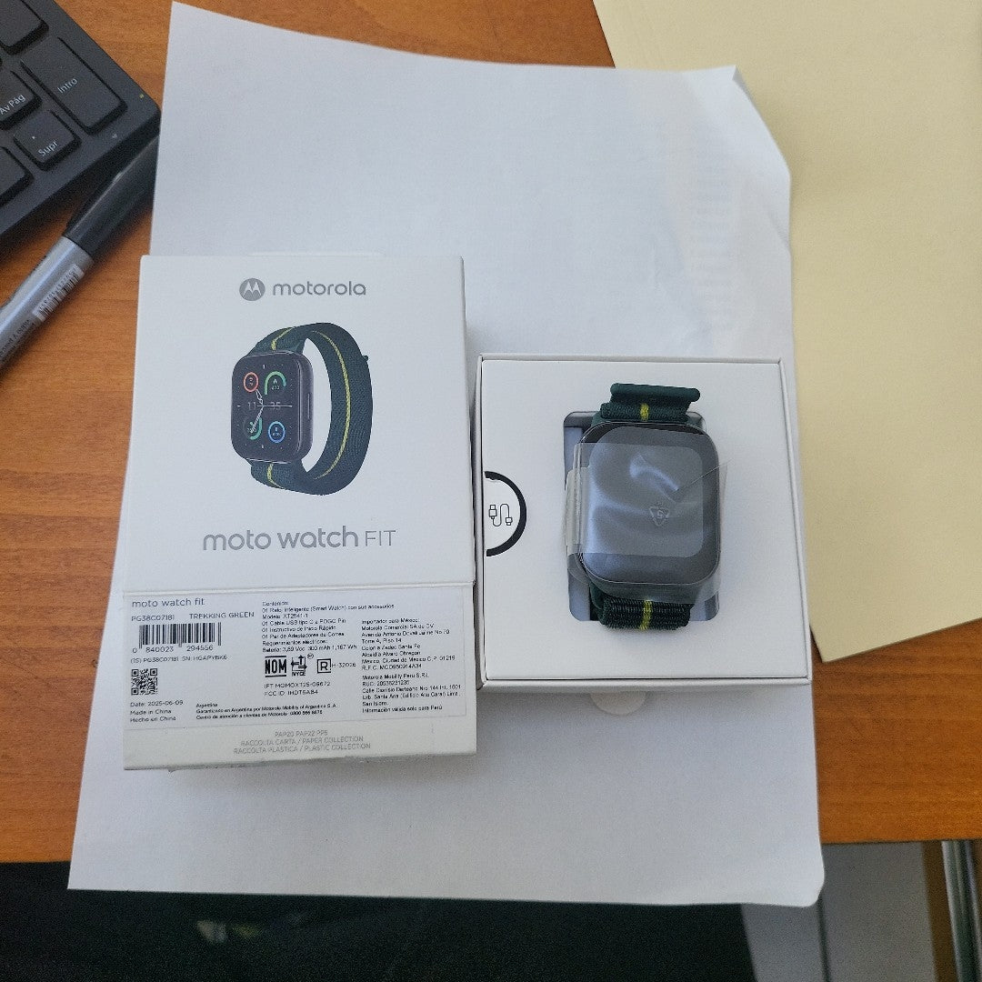 SMARTWATCH MOTOROLA MOTO WATCH FIT 49 MM BLUETOOTH (SEMINUEVO)