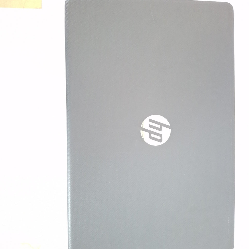 LAPTOP HP 15-DA0070LA (2020) 500 GB  4 GB RAM (SEMINUEVO)