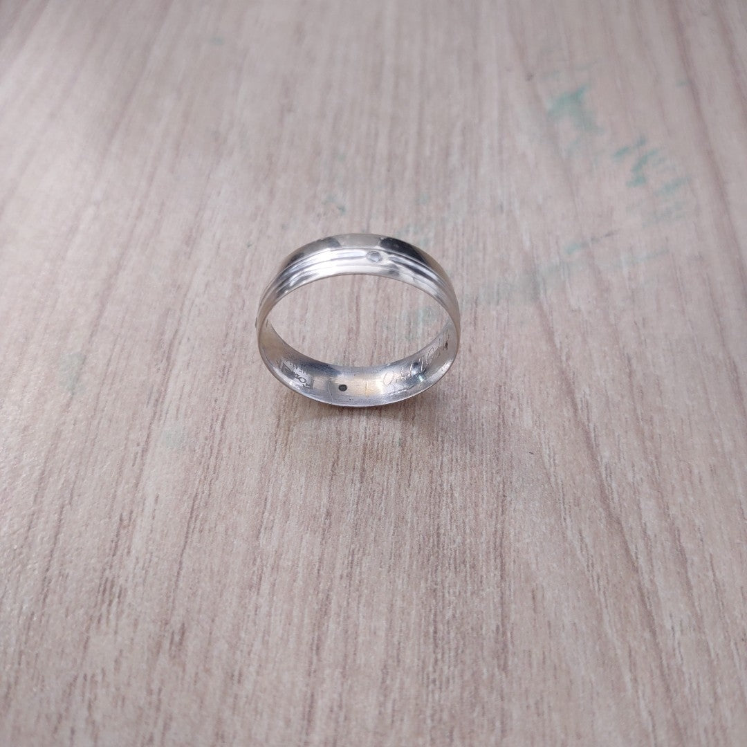 ARGOLLA. ORO, ORO BLANCO. 14 K 4.3 GRMS (SEMINUEVO)
