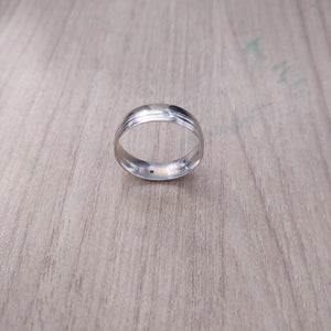 ARGOLLA. ORO, ORO BLANCO. 14 K 4.3 GRMS (SEMINUEVO)