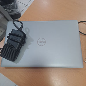 LAPTOP DELL LATITUDE 5550 (2024) 512 GB SSD 32 GB RAM (SEMINUEVO)