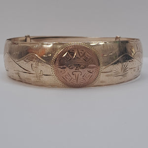 PULSERA RIGIDA. ORO. 10 K 12.8 GRMS (SEMINUEVO)