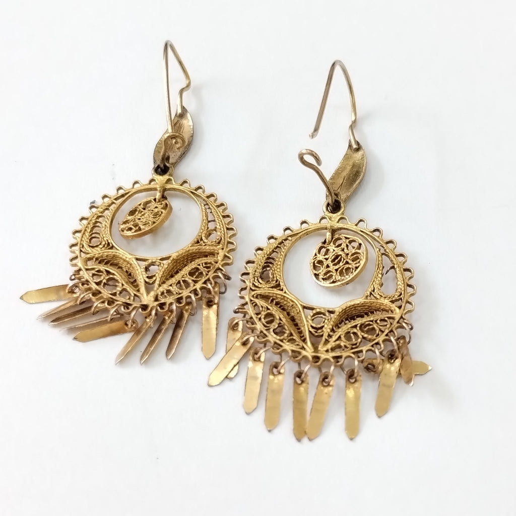 ARETES PAR. ORO. 10 K 3.1 GRMS (SEMINUEVO)