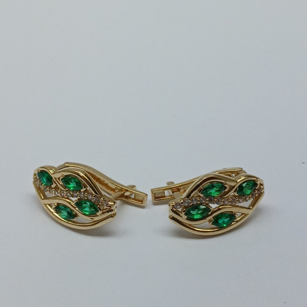 BROQUELES ORO 14K 3.7 (NUEVO)