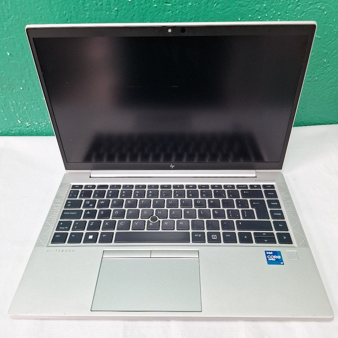 LAPTOP HP ELITEBOOK 840 G8 (2022) 256 GB SSD 16 GB RAM