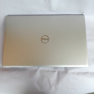 LAPTOP DELL INSPIRON 15 3520 (2024) 1 TB SSD 16 GB RAM (SEMINUEVO)