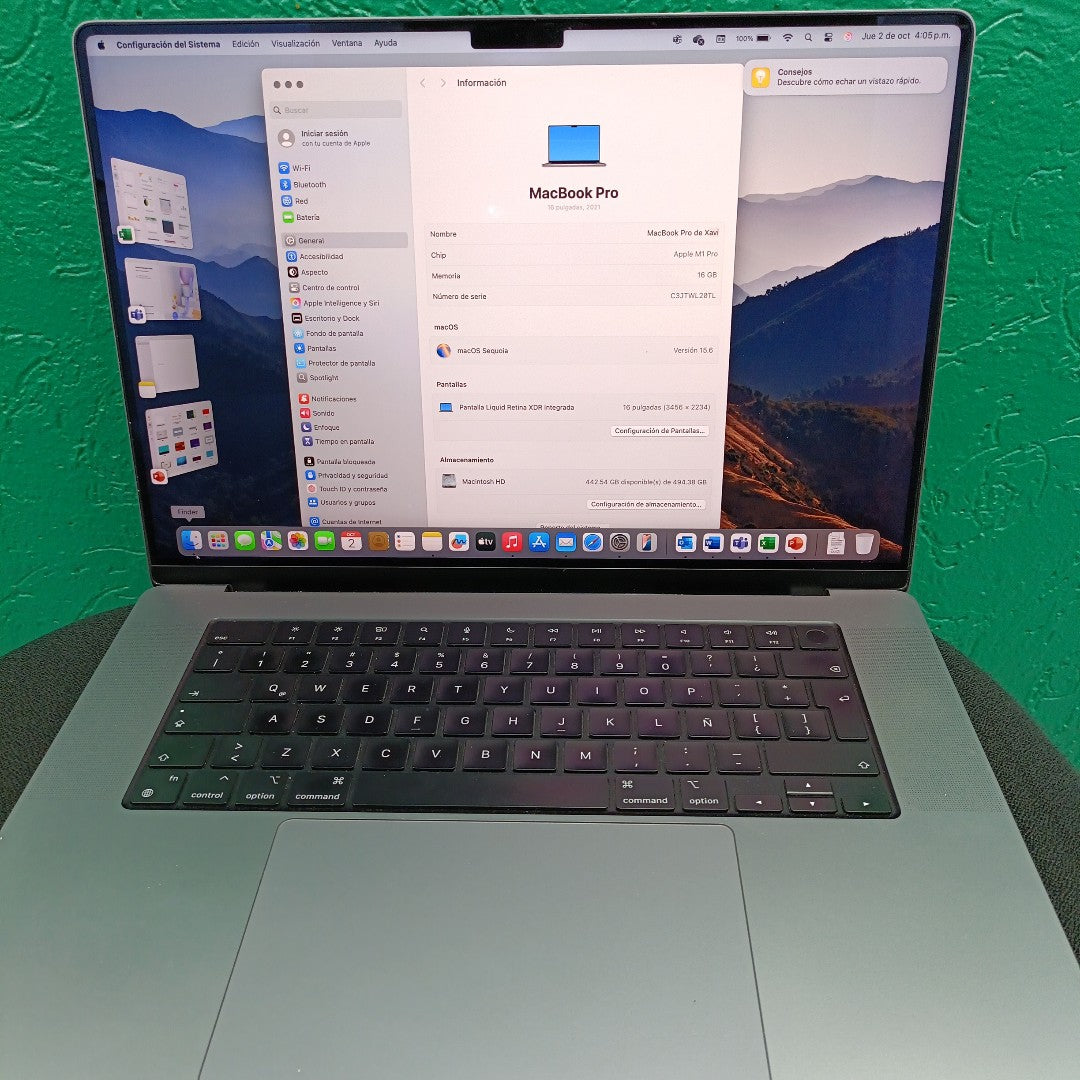 LAPTOP APPLE MACBOOK PRO 16" 2021 3.2 A2485 (10 CPU / 16 GPU) 512 GB SSD 16 GB RAM (SEMINUEVO)