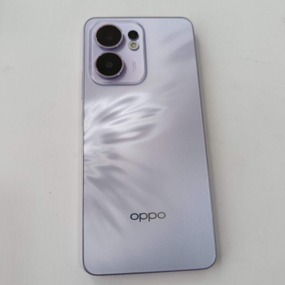 CELULAR OPPO  RENO 13F 5G CPH2699 (2025) 256 GB 12 GB RAM (SEMINUEVO)