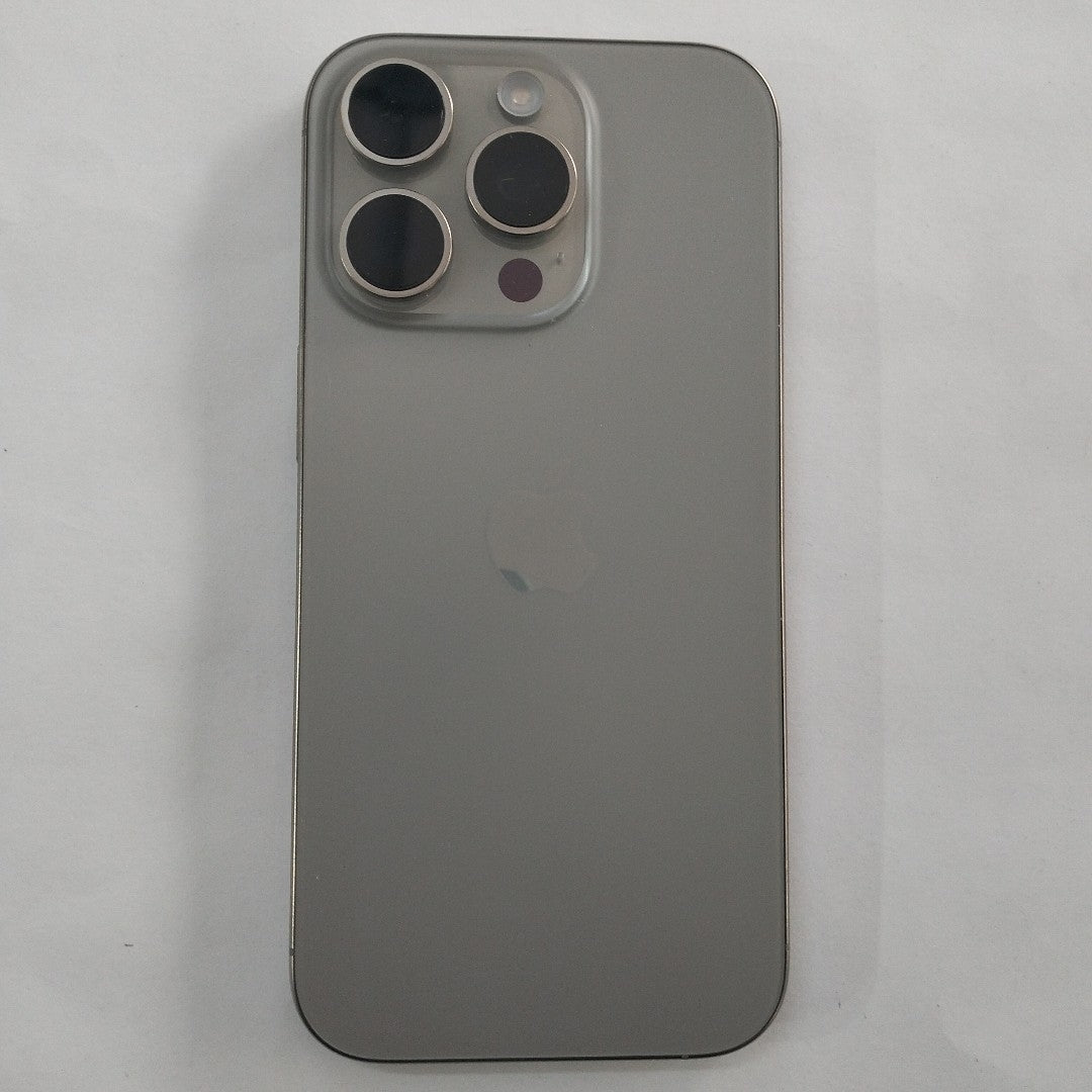 CELULAR APPLE IPHONE 16 PRO A3292 (2024) 128 GB 8 GB RAM (SEMINUEVO)