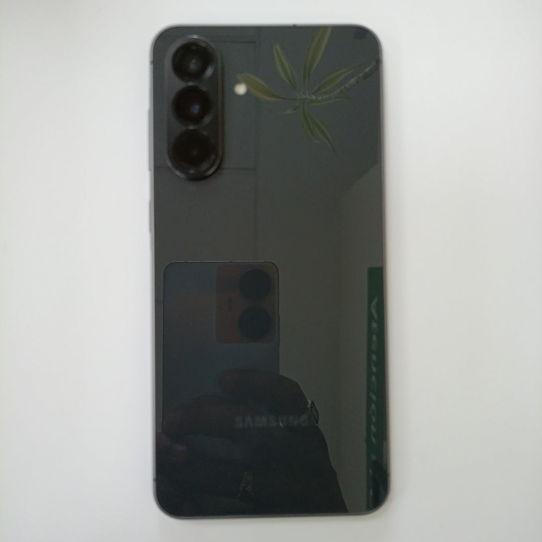 CELULAR SAMSUNG GALAXY A56 SM-A566E (2025) 256 GB 8 GB RAM (SEMINUEVO)