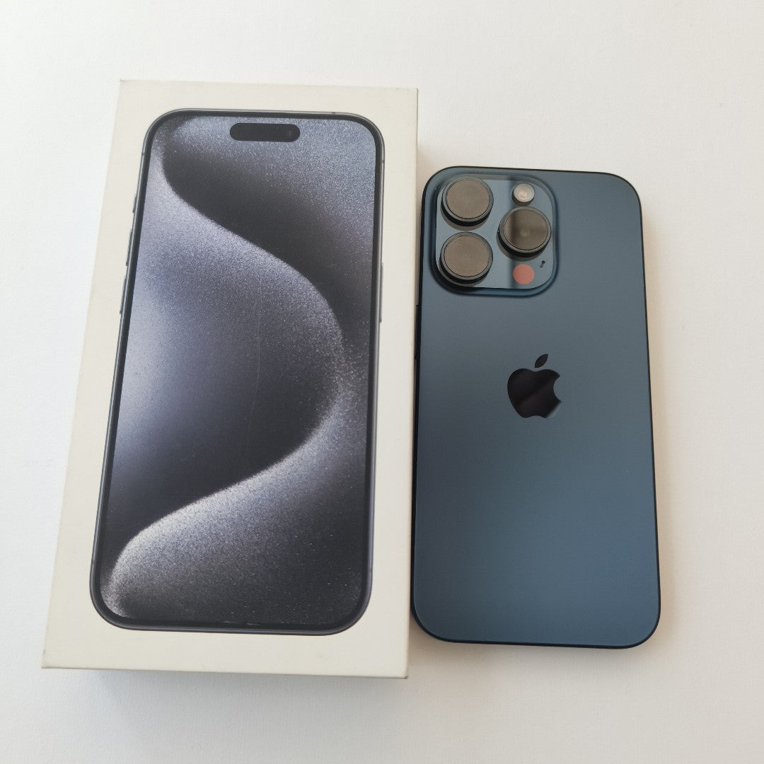 CELULAR APPLE IPHONE 15 PRO A3104 128 GB 8 GB RAM (SEMINUEVO)
