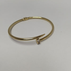 PULSERA CLAVO ORO 14K 7.7 (NUEVO)