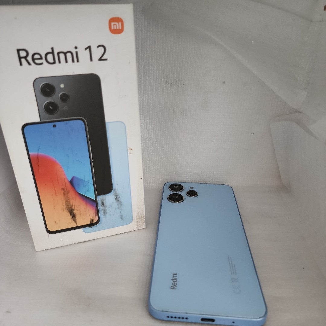 CELULAR XIAOMI REDMI 12 23053RN02L 128 GB 8 GB RAM (SEMINUEVO)