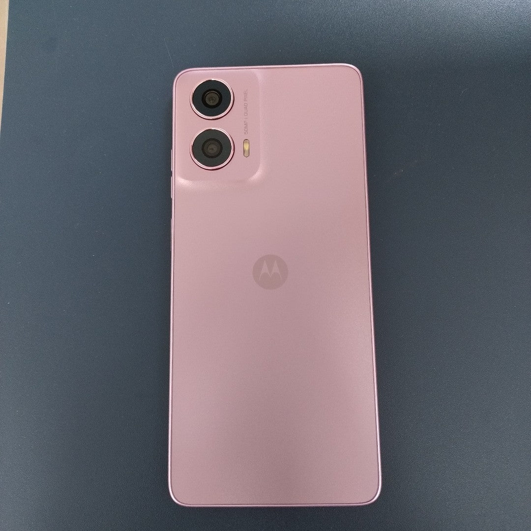 CELULAR MOTOROLA MOTO G24 XT2423-1 (2024) 256 GB 4 GB RAM (SEMINUEVO)