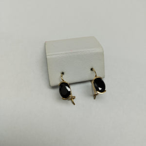 ARETES PAR. ORO. 10 K 2.1 GRMS (SEMINUEVO)