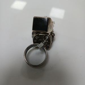 ANILLO. PLATA. 48.3 GRMS (SEMINUEVO)