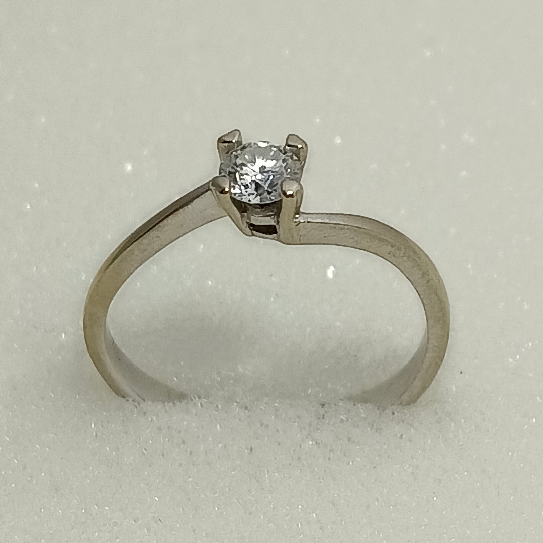 ANILLITO. ORO. 18 K 2 GRMS (SEMINUEVO)