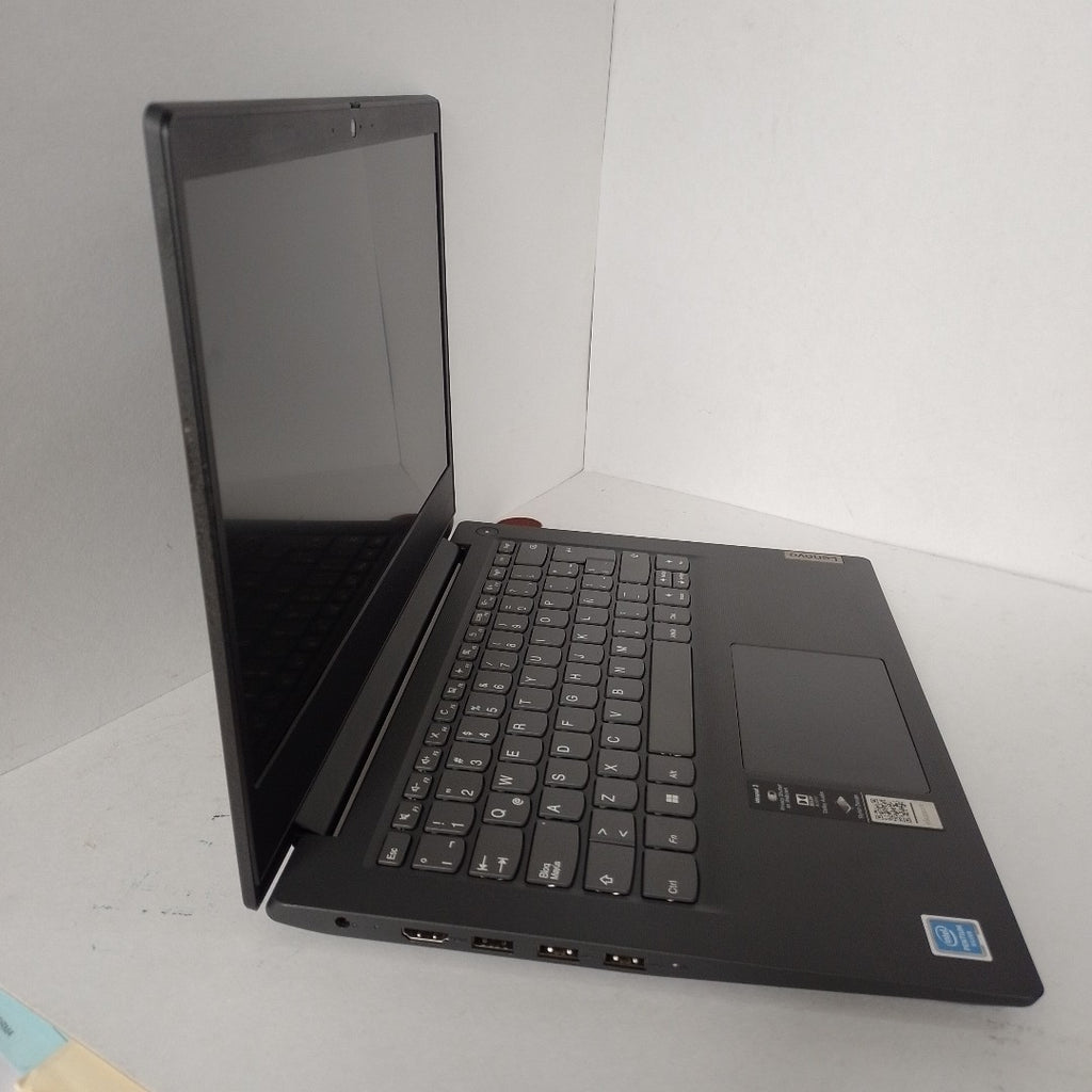 LAPTOP LENOVO IDEAPAD 3 14IGL05 (2022) 256 GB SSD 8 GB RAM (SEMINUEVO)