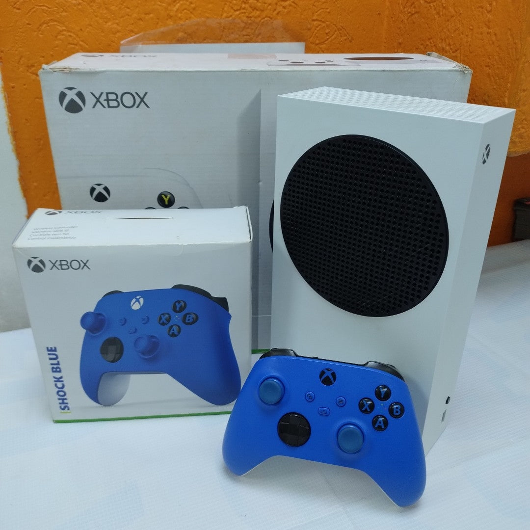 CONSOLA DE VIDEOJUEGO MICROSOFT XBOX SERIES S 512 GB SSD (SEMINUEVO)