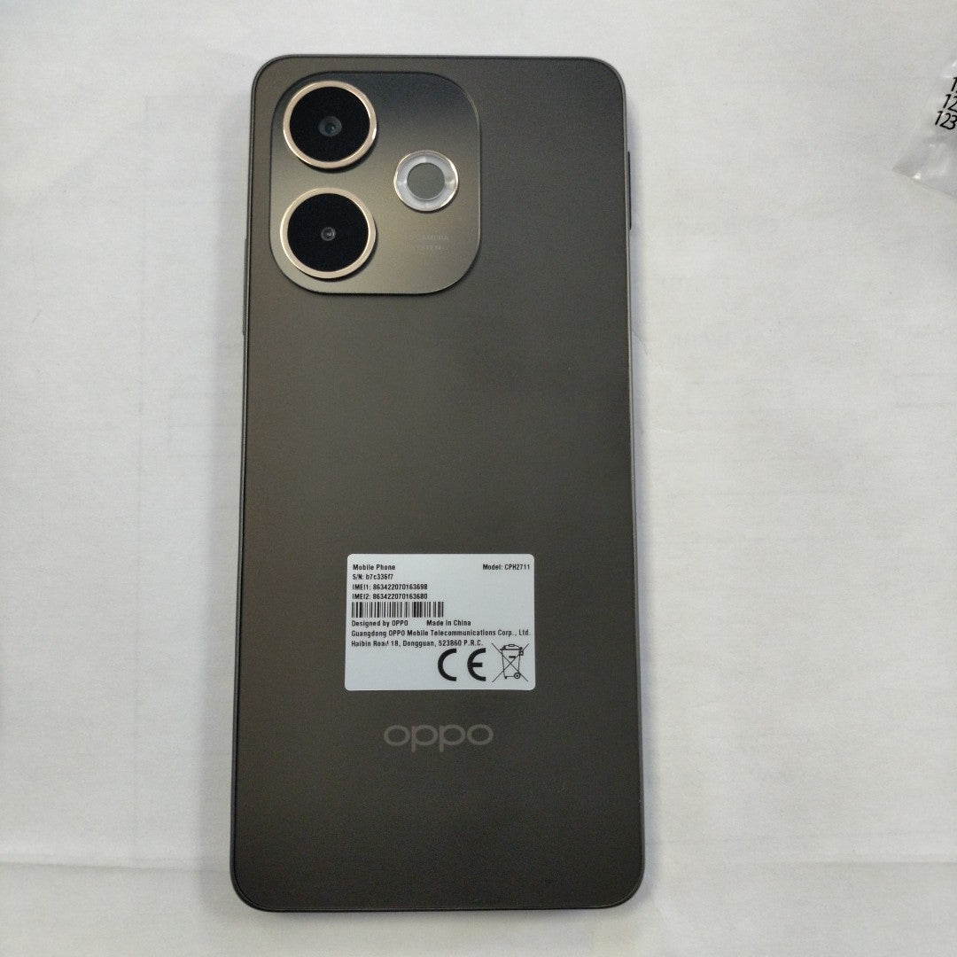 CELULAR OPPO  A5 PRO CPH2711 (2025) 256 GB 8 GB RAM (SEMINUEVO)