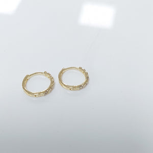 HUGGIES ORO 14K 1.1 (NUEVO)