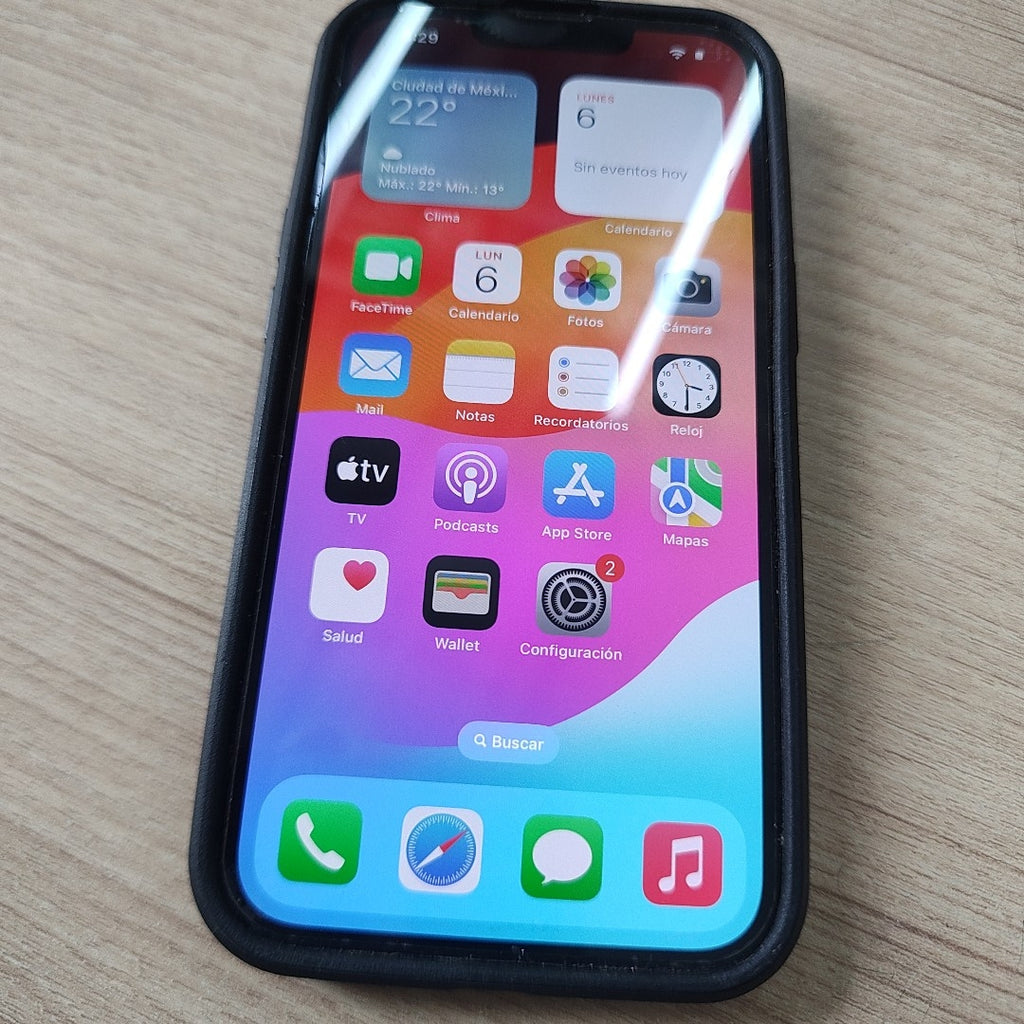CELULAR APPLE IPHONE 13 A2631 128 GB 4 GB RAM (SEMINUEVO)