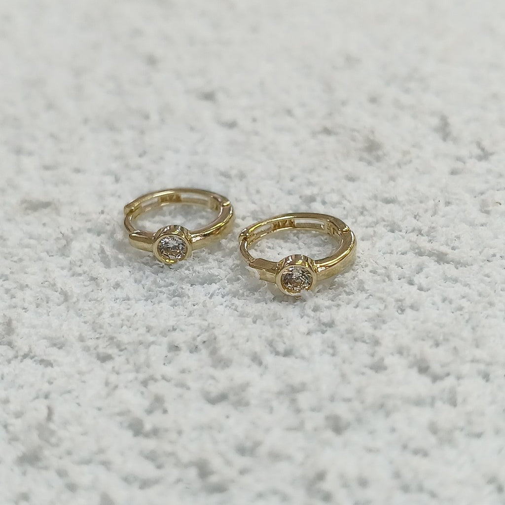 HUGGIES ORO 14K 1.4 (NUEVO)