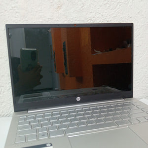 LAPTOP HP PAVILION 14-DV0502LA (2022) 512 GB SSD 8 GB RAM (SEMINUEVO)