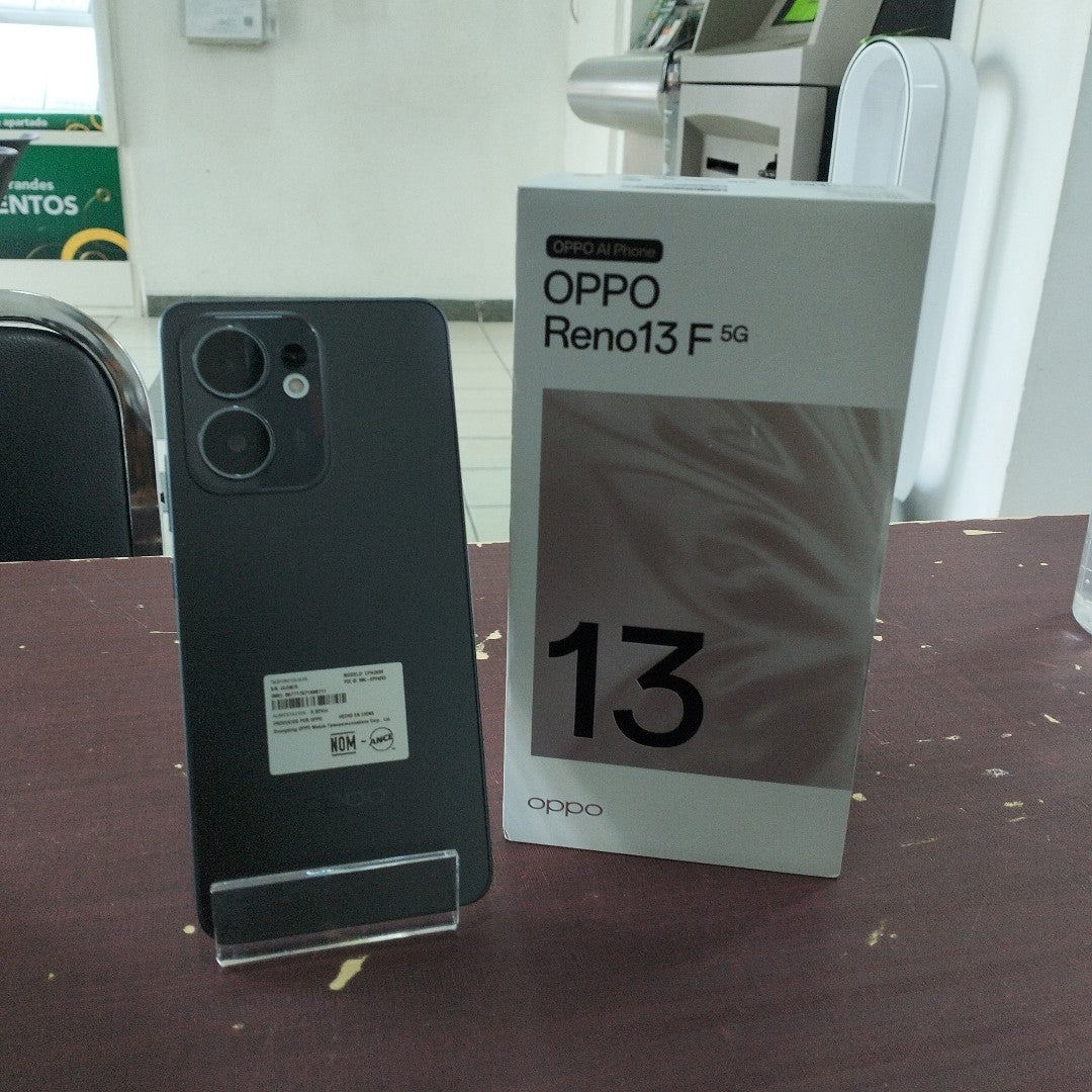 CELULAR OPPO  RENO 13F 5G CPH2699 (2025) 256 GB 12 GB RAM (SEMINUEVO)