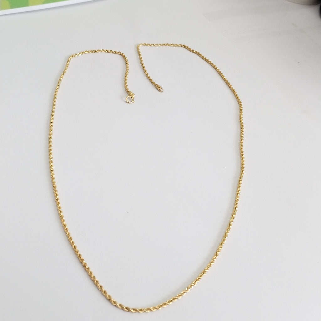CADENA. ORO. 14 K 2.2 GRMS (SEMINUEVO)
