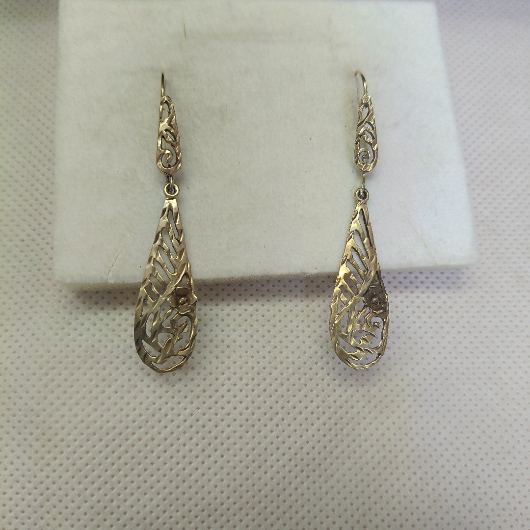 ARETES PAR. ORO. 10 K 3.3 GRMS (SEMINUEVO)