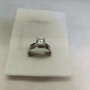 ANILLO. ORO. 10 K 3.2 GRMS (SEMINUEVO)