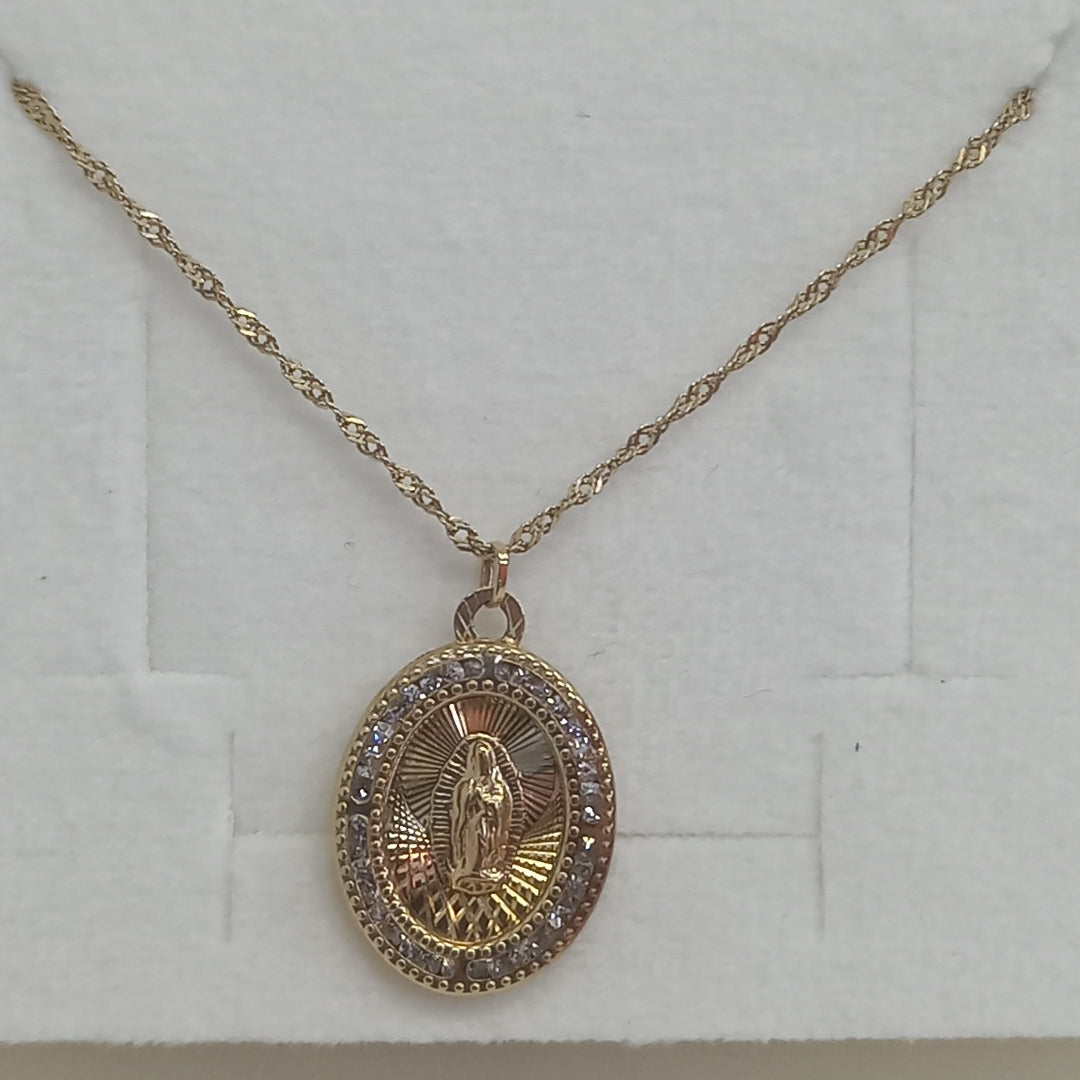 CADENA, DIJE. ORO. 10 K 2.2 GRMS (SEMINUEVO)