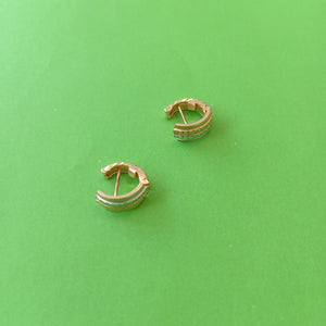 ARRACADAS PAR. ORO. 10 K 2.2 GRMS (SEMINUEVO)