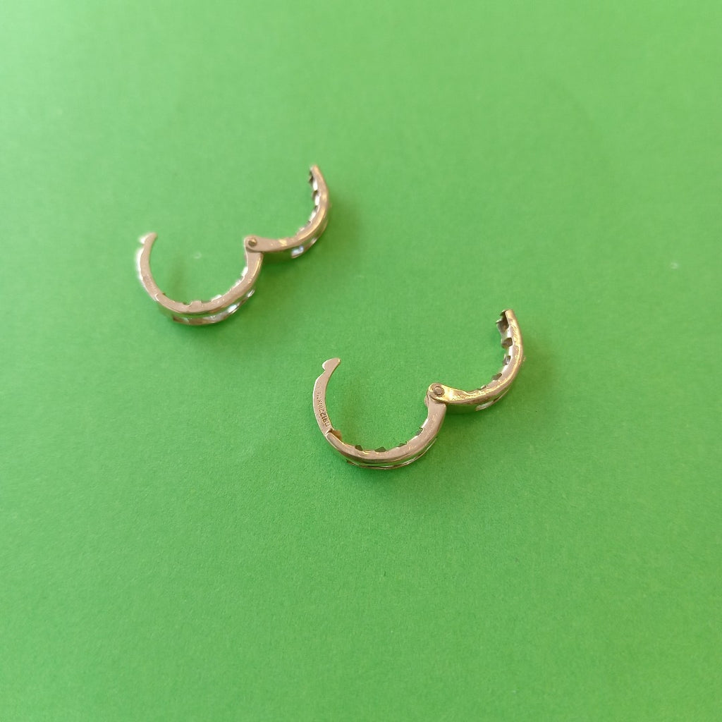 ARRACADAS PAR ORO 10 K 0,80 GRMS (SEMINUEVO)