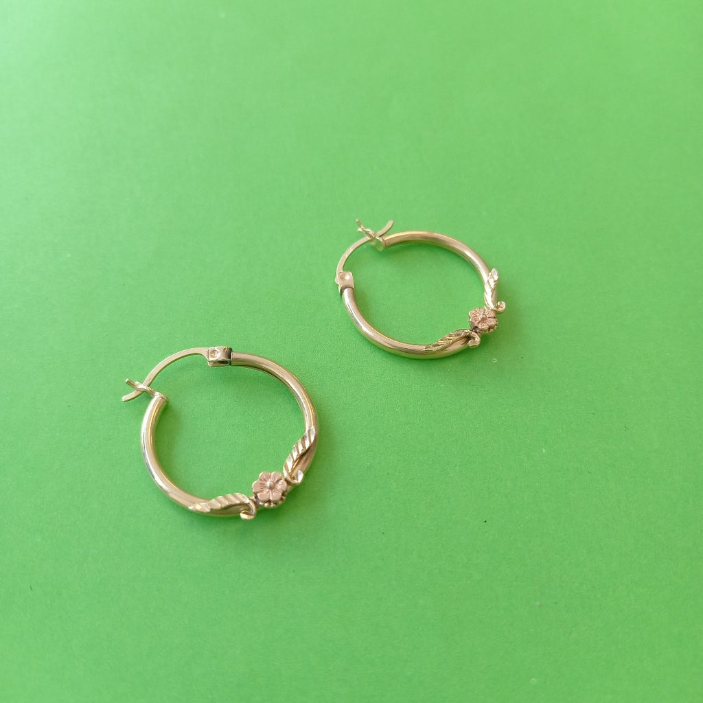 ARRACADAS PAR. ORO. 14 K 2.4 GRMS (SEMINUEVO)