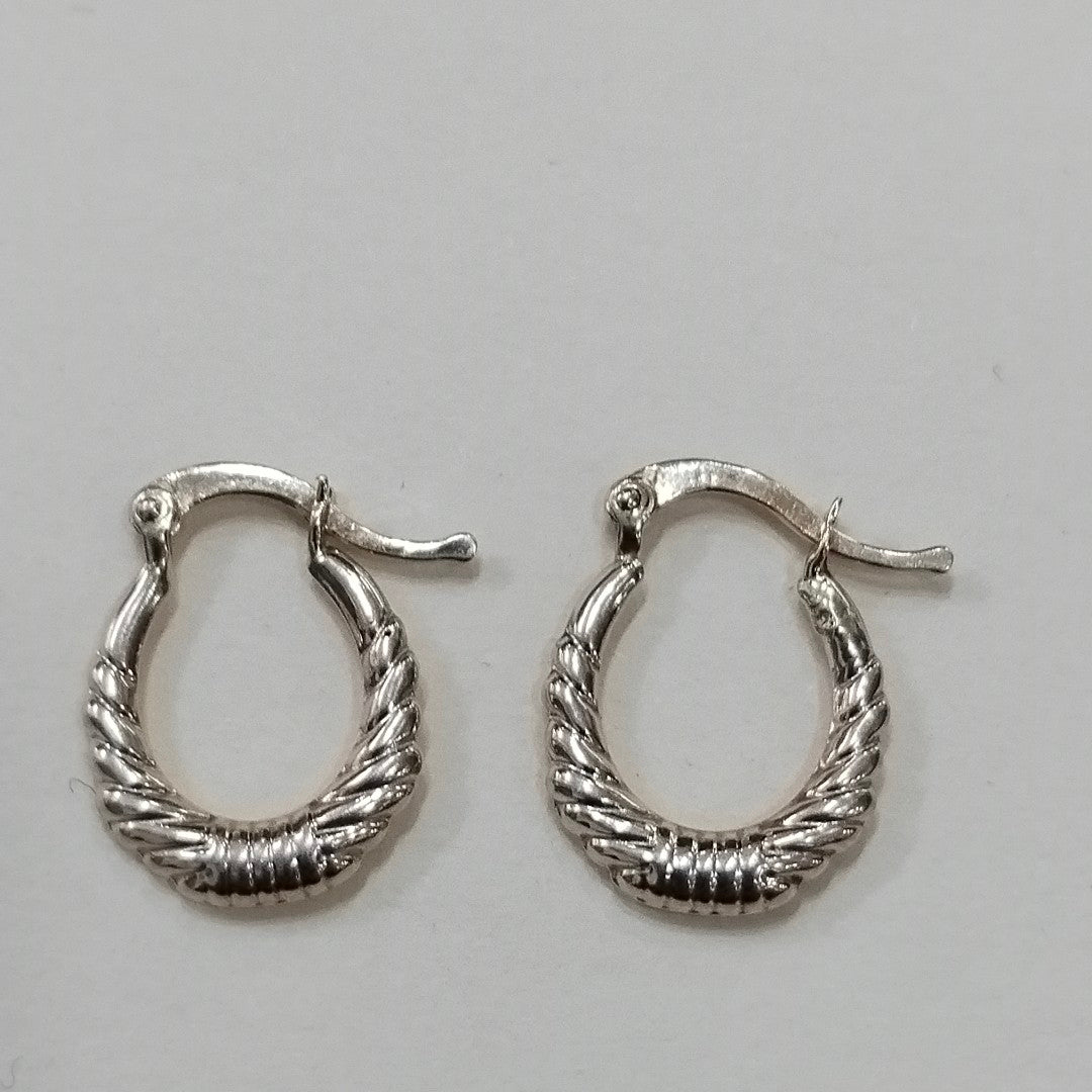 ARRACADAS PAR. ORO. 10 K 0.9 GRMS (SEMINUEVO)