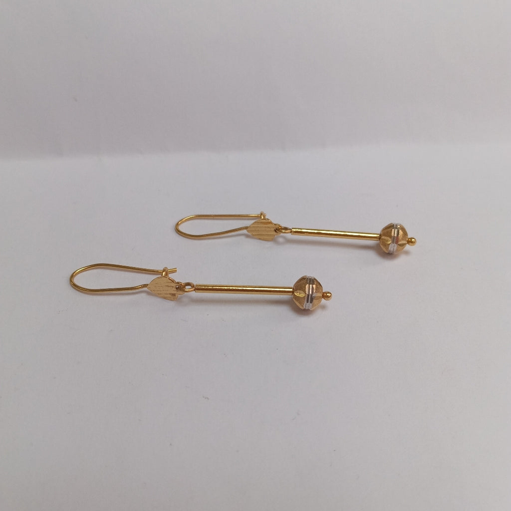 ARETES PAR. ORO. 10 K 4.6 GRMS (SEMINUEVO)