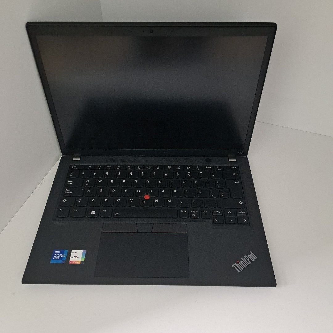 LAPTOP LENOVO THINKPAD X13 GEN 2 (2022) 512 GB SSD 32 GB RAM (SEMINUEVO)