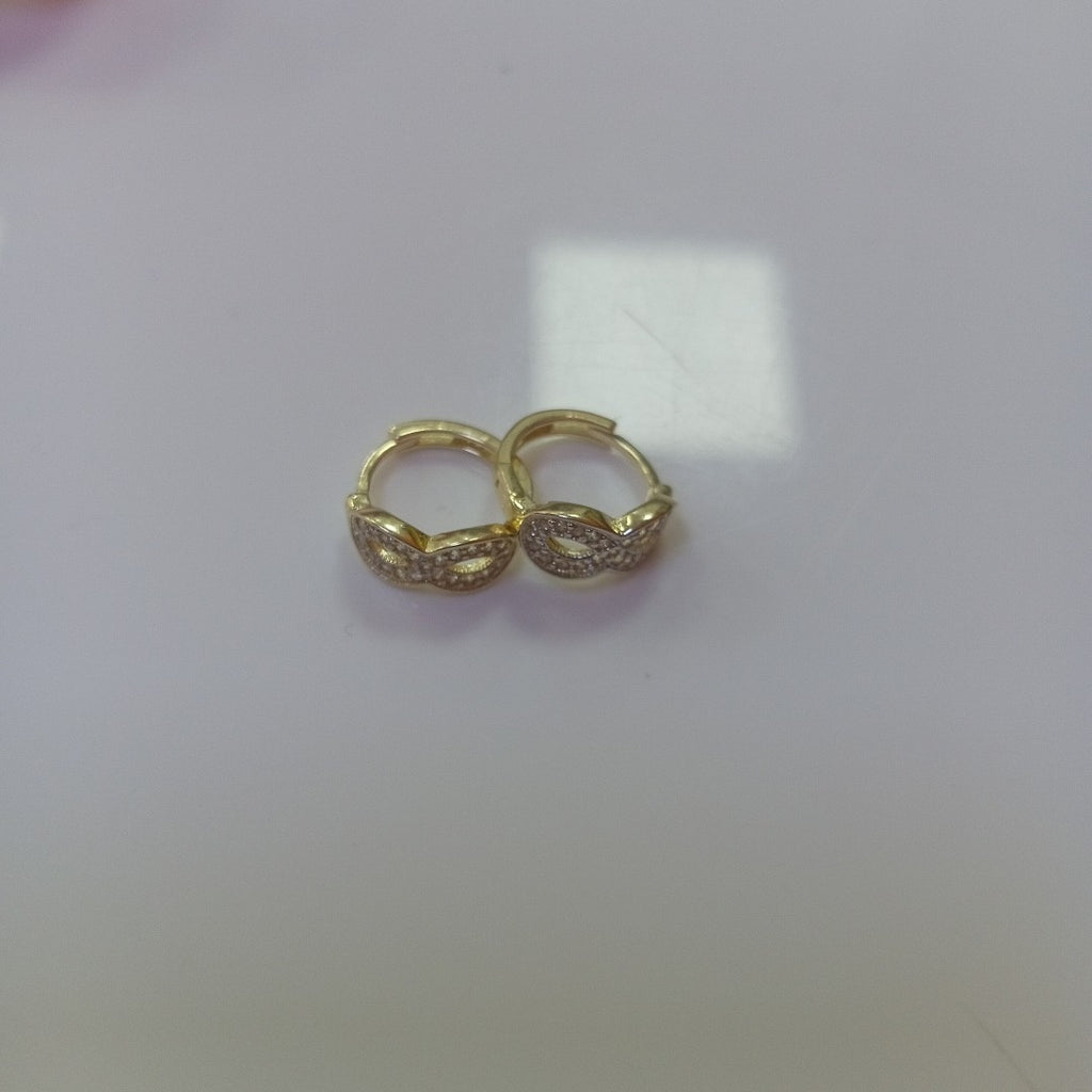HUGGIES ORO 14K 1.8 (NUEVO)