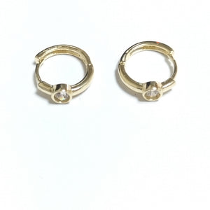 HUGGIES ORO 14K 1.5 (NUEVO)
