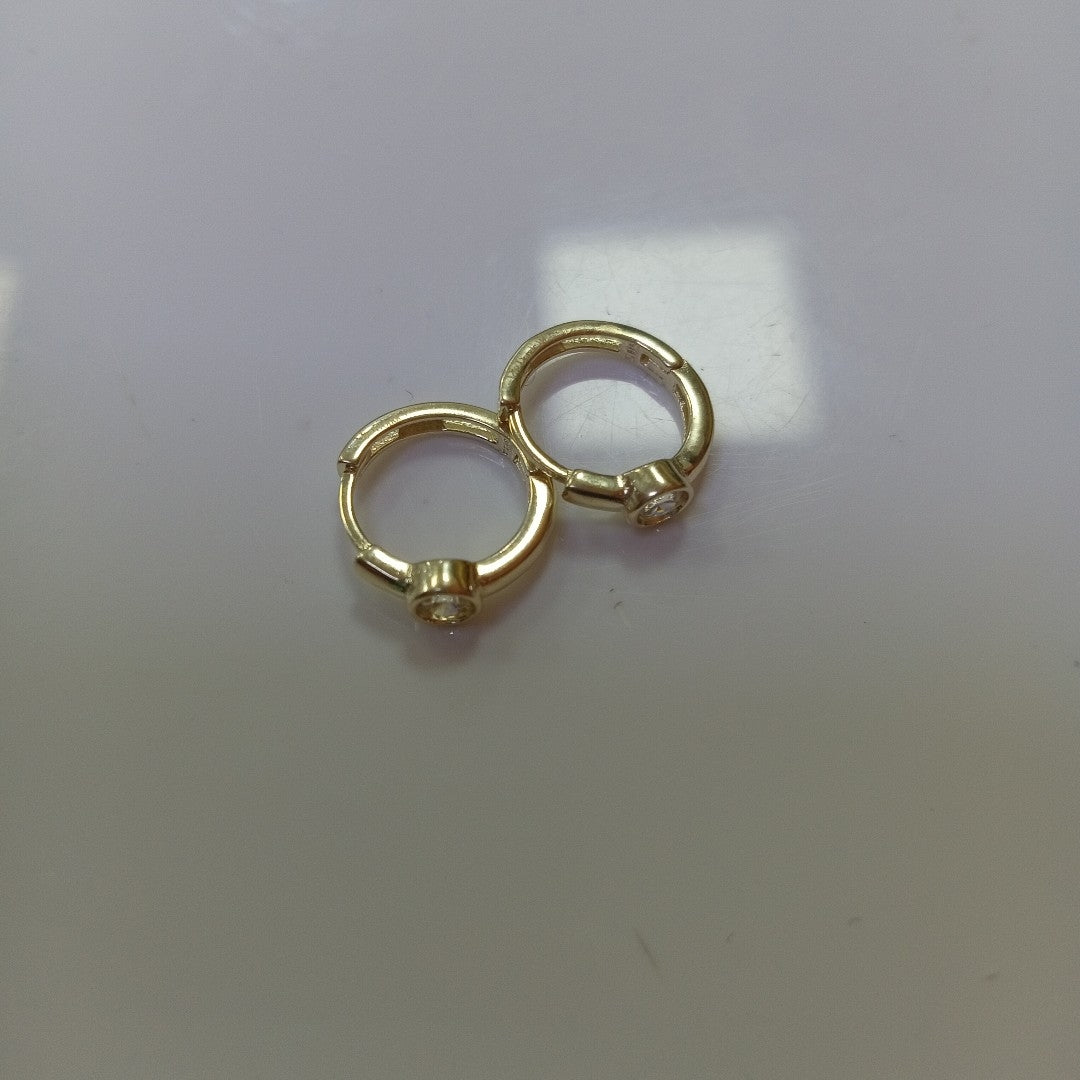 HUGGIES ORO 14K 1.5 (NUEVO)
