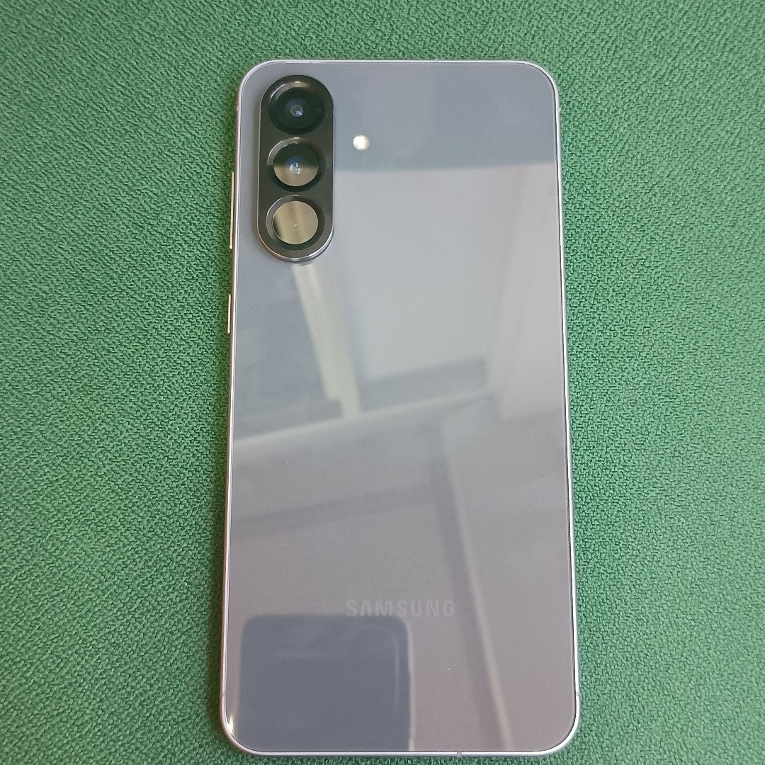 CELULAR SAMSUNG GALAXY A56 SM-A566E (2025) 128 GB 8 GB RAM (SEMINUEVO)